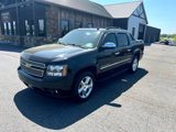 Used 2013 Chevrolet Avalanche LTZ image 2