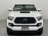 Used 2018 Toyota Tacoma TRD Sport image 2