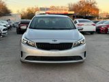 Used 2017 Kia Forte LX image 2