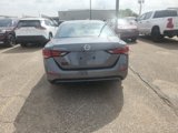 Used 2022 Nissan Sentra S image 2