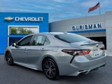 Used 2022 Toyota Camry SE image 3