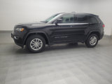 Used 2019 Jeep Grand Cherokee Laredo image 2