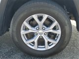 Certified 2022 Jeep Grand Cherokee Limited w/ Trailer Tow Prep Group (B) image 5