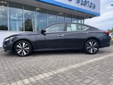Used 2022 Nissan Altima 2.5 SV image 2