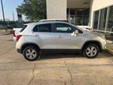 Used 2020 Chevrolet Trax LT image 2