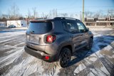 Used 2019 Jeep Renegade Latitude w/ Cold Weather Group image 3