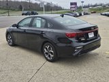 Used 2020 Kia Forte LXS image 3