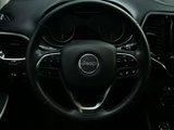 Used 2019 Jeep Cherokee Limited w/ Technology Group image 3