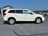 Used 2019 Dodge Journey SE image 5