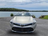 Used 2017 Toyota Avalon Limited image 2