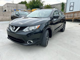 Used 2017 Nissan Rogue Sport SL image 2