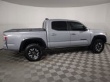 Used 2021 Toyota Tacoma TRD Off-Road image 4