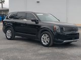 Used 2021 Kia Telluride LX image 2