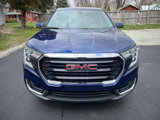 Used 2022 GMC Terrain SLE image 2