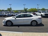 Used 2019 Toyota Camry LE image 4