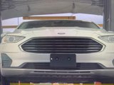 Used 2019 Ford Fusion SE image 3
