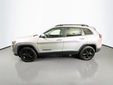 Used 2020 Jeep Cherokee Latitude Plus image 4