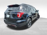 Used 2017 Ford Explorer XLT w/ Equipment Group 202A image 4