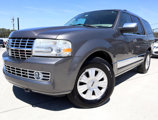 Used 2013 Lincoln Navigator 2WD image 2