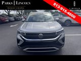 Used 2022 Volkswagen Taos SE image 3