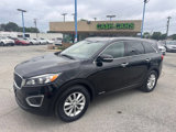 Used 2017 Kia Sorento AWD image 2