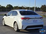 Used 2022 Toyota Corolla LE image 4