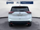 Used 2024 Nissan Rogue S image 4