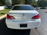 Used 2010 Toyota Avalon XLS image 6