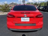 Used 2017 Ford Focus SE image 5