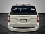 Used 2015 Chrysler Town & Country Touring-L w/ Driver Convenience Group image 5