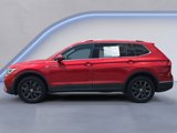 Used 2023 Volkswagen Tiguan SE image 3
