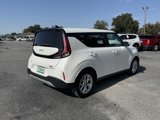 Used 2023 Kia Soul LX w/ LX Technology Package image 5