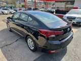 Used 2020 Hyundai Elantra SE w/ Cargo Package (C1) image 5