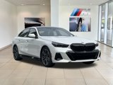 New 2025 BMW 550e xDrive w/ Premium Package image 2