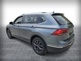 Used 2022 Volkswagen Tiguan SE image 4