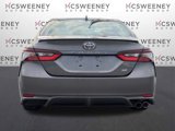 Used 2022 Toyota Camry SE image 4
