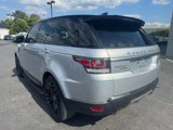 Used 2017 Land Rover Range Rover Sport SE image 4