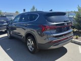 Used 2023 Hyundai Santa Fe SE image 3