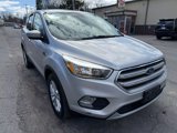 Used 2017 Ford Escape SE image 3