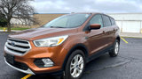 Used 2017 Ford Escape SE image 3