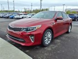 Used 2018 Kia Optima S w/ Panoramic Sunroof Package image 3