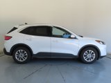 Used 2020 Ford Escape SE image 2
