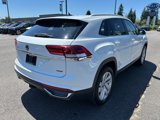Used 2021 Volkswagen Atlas Cross Sport SE image 2