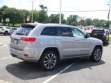 Used 2018 Jeep Grand Cherokee Overland image 5