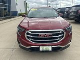 Used 2021 GMC Terrain SLT image 2