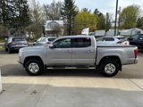 Used 2019 Toyota Tacoma SR image 2