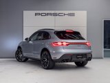 Certified 2024 Porsche Macan image 3