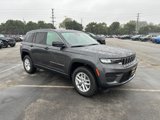 New 2025 Jeep Grand Cherokee Laredo image 3