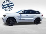 Used 2020 Jeep Grand Cherokee Altitude image 3