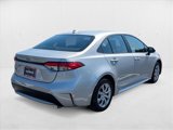 Used 2022 Toyota Corolla LE image 5